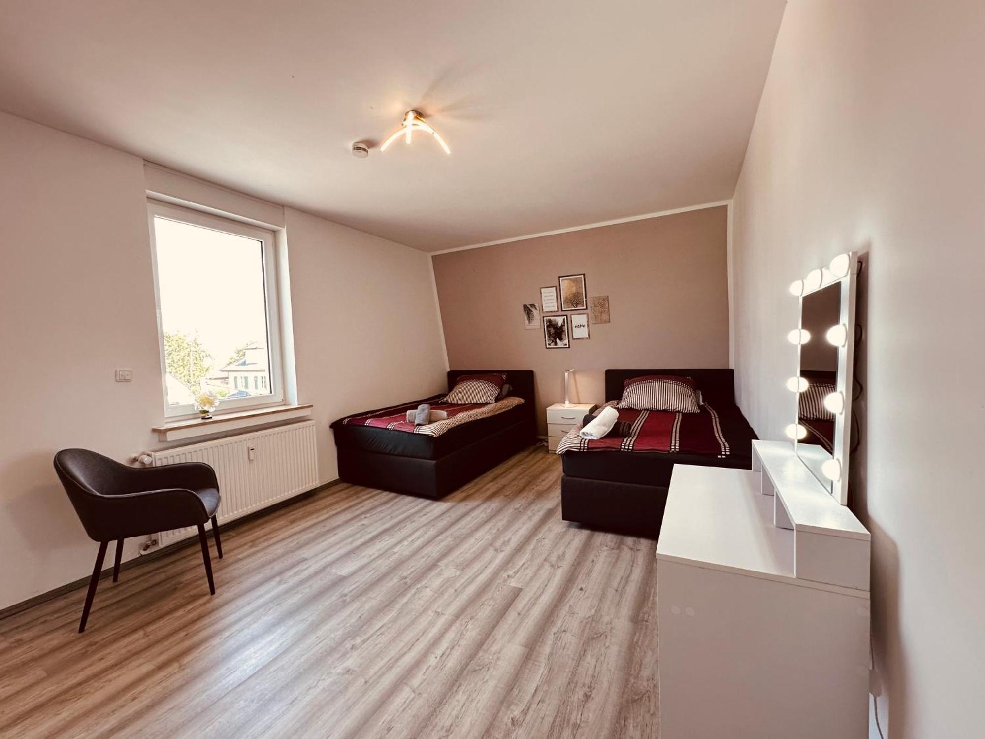 Zur Schoenen Aussicht I 90 M² I Idyllisch I Zuhause Apartment Dortmund